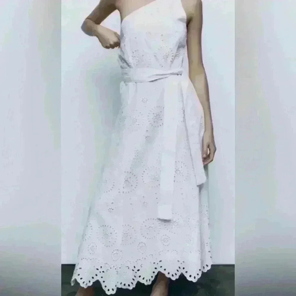 🔥🔥ZARA Asymmetric dress with embroidery oyster white - Picture 6 of 9